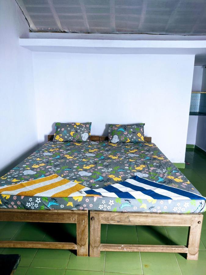 Sunny Cliff Hotel Arambol Bagian luar foto